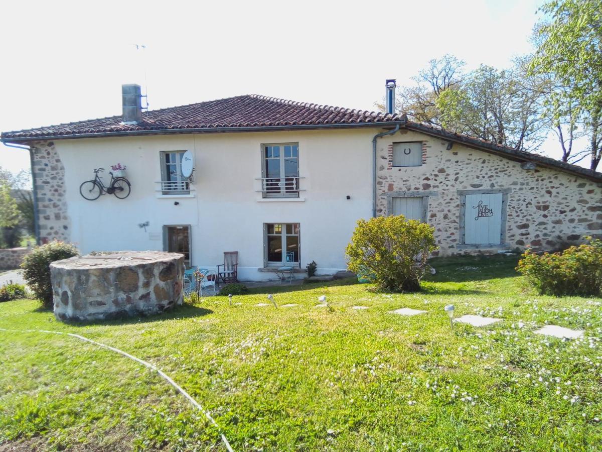 Villa Les Outres Chabrac Exterior foto